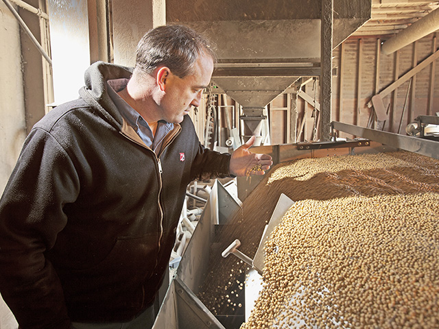 The USB national soybean checkoff is exploring value-enhancing opportunities, such as reduced carbohydrate meal and enhanced nutritional energy meal, said Jared Hagert, USB vice chairman. (Progressive Farmer image by John Borge)